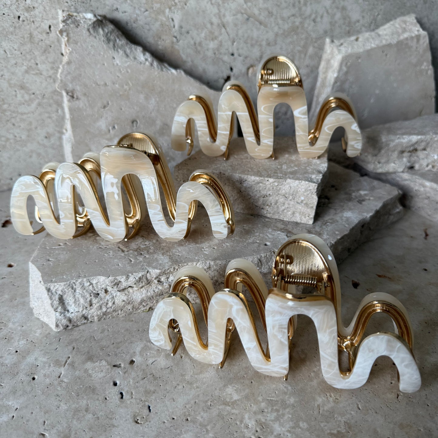 Luxury Wave Claw Clips