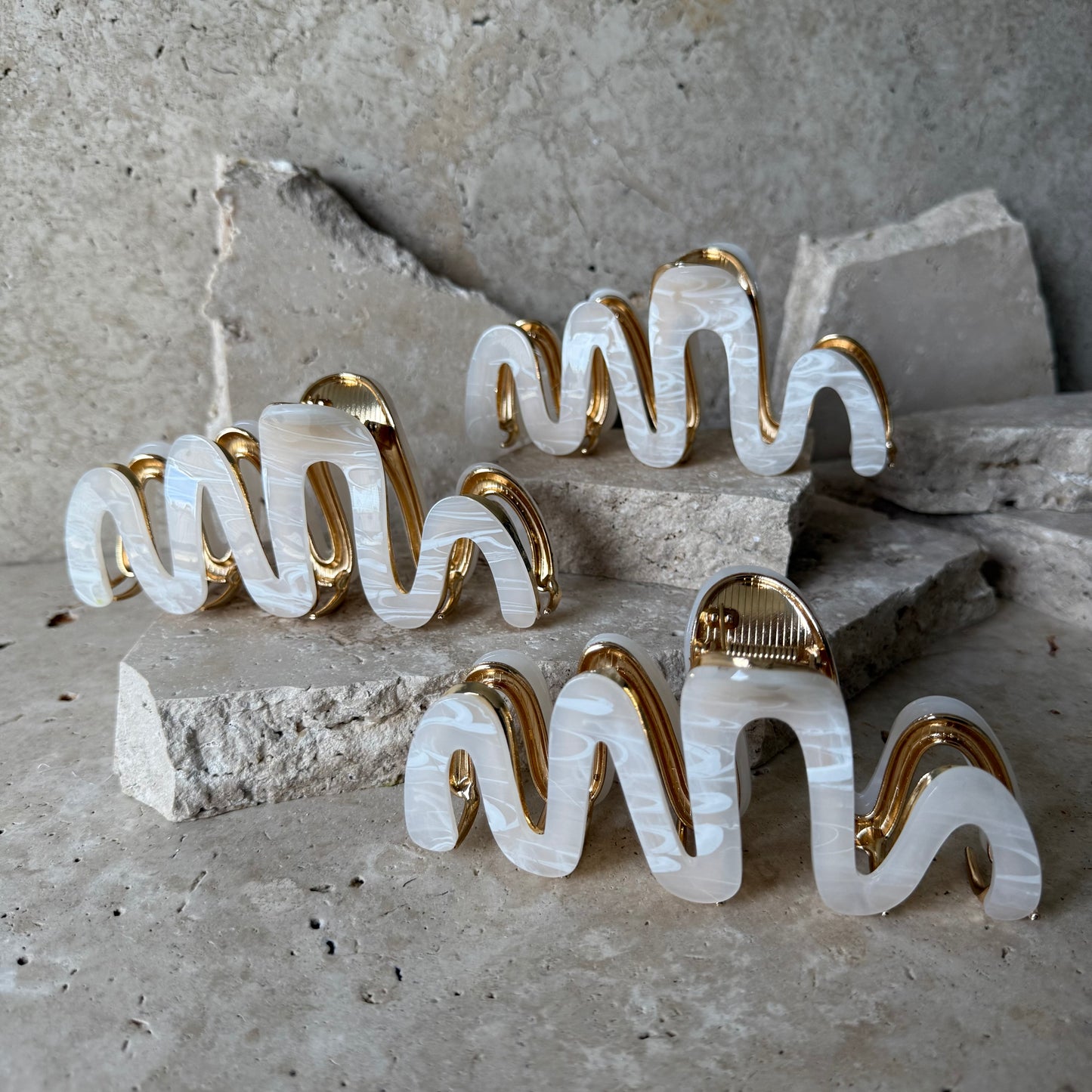 Luxury Wave Claw Clips