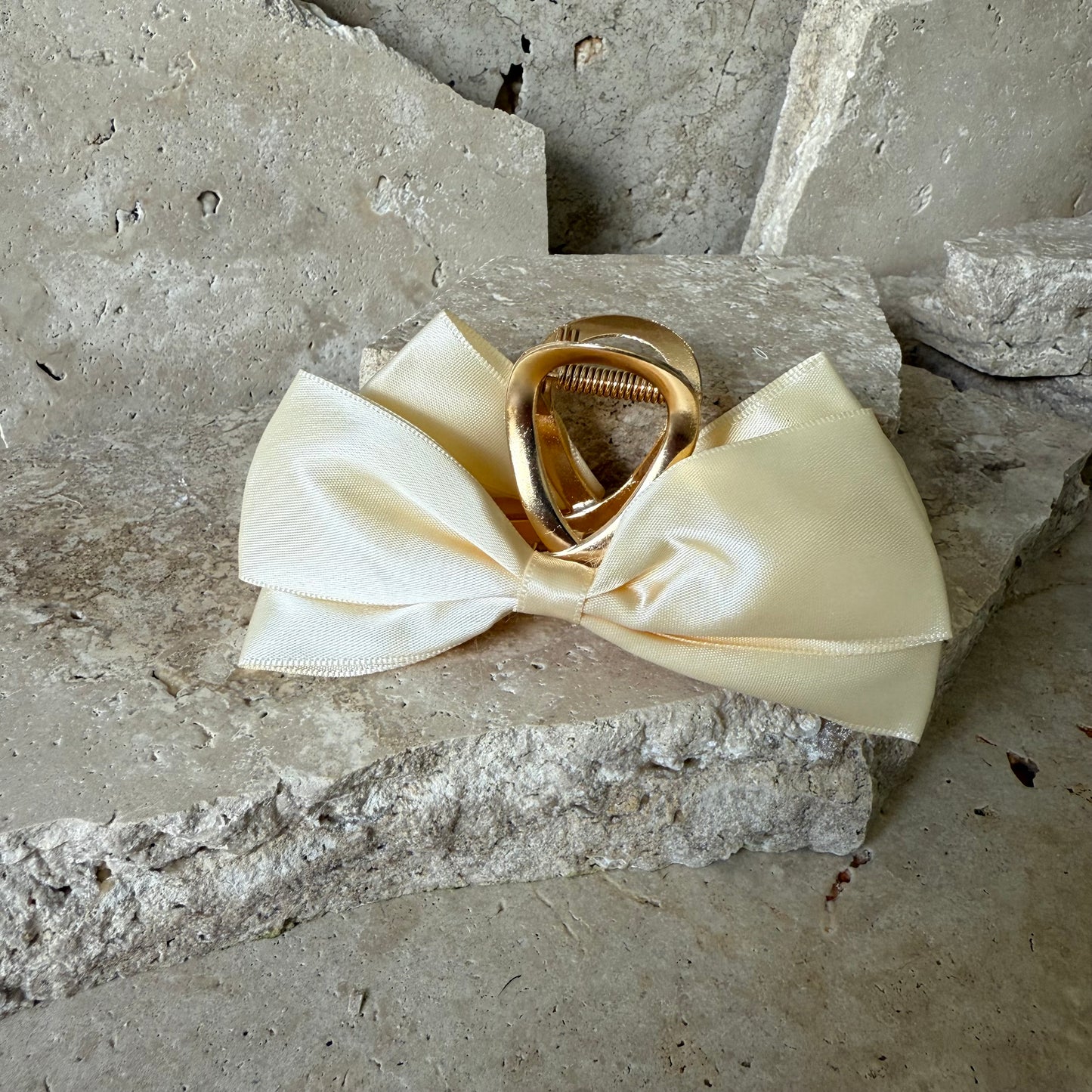 Bow Claw Clip